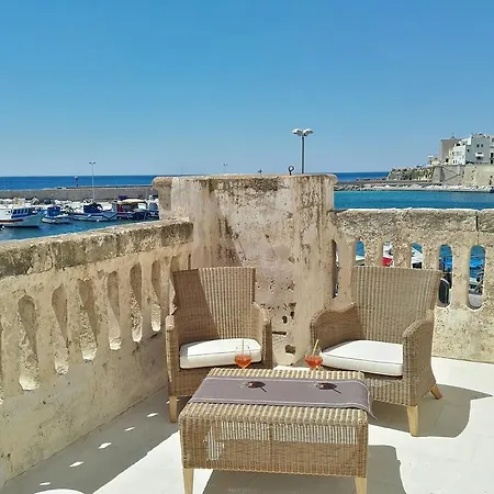 Fronte Del Porto * Gallipoli