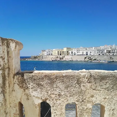 Fronte Del Porto * Gallipoli
